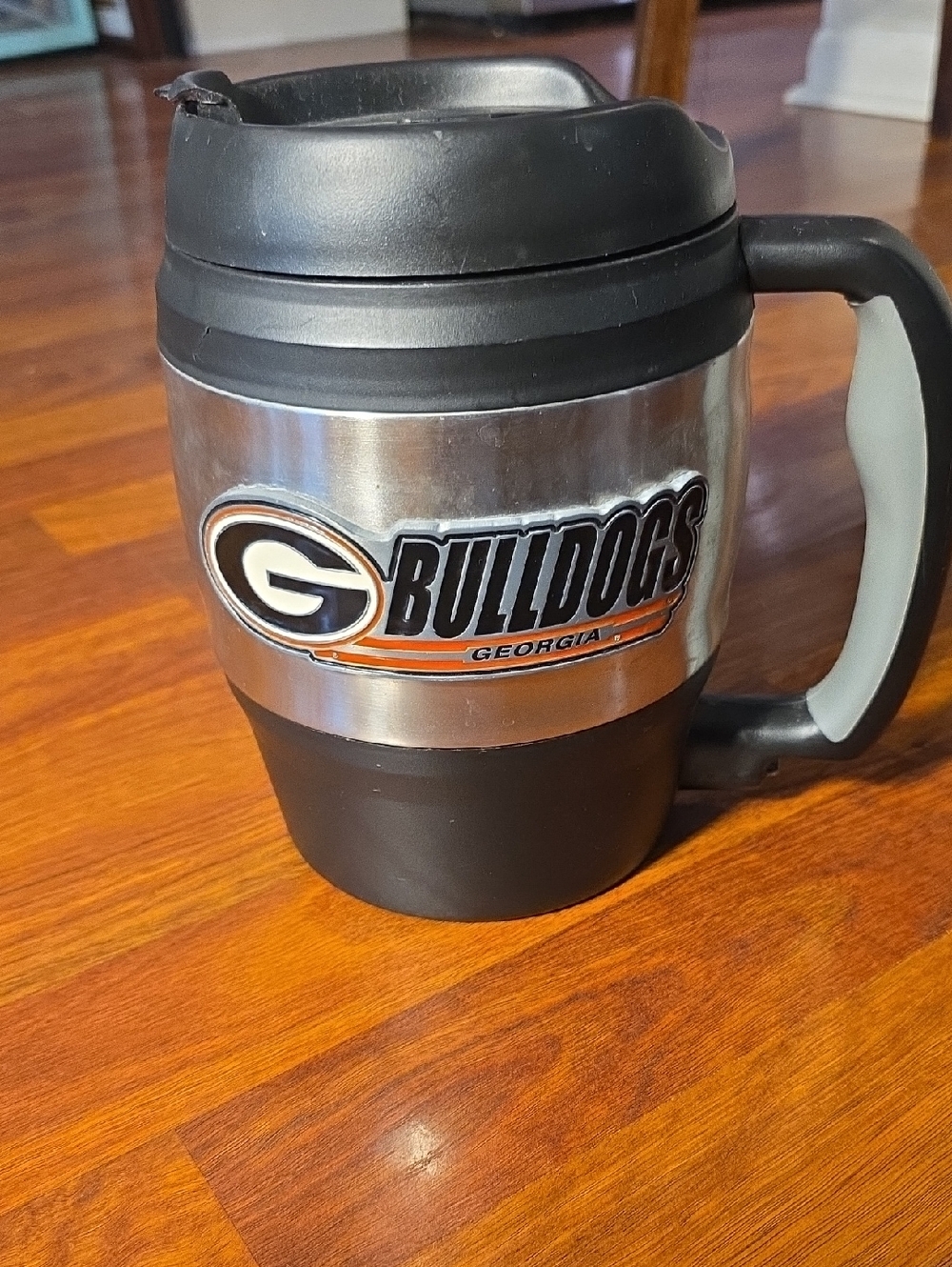 Georgia Bulldogs 52oz Travel Mug - Black & Silver